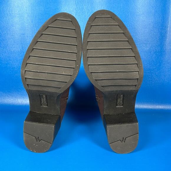 White Mountain Die Hard Ankle Bootie - Smooth Oak Brown - 9 - New in box - Picture 7 of 8